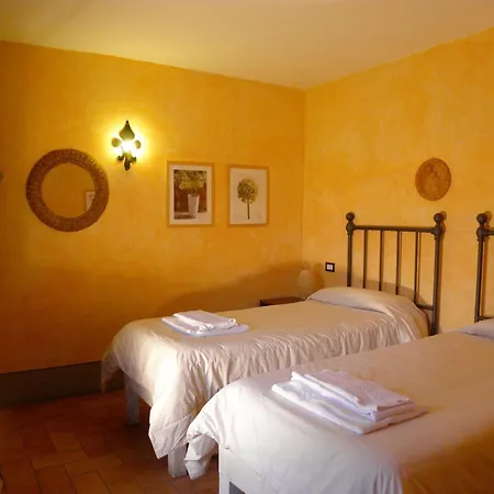 Appartement Il Cantico Del Gallo, Wifi, Near Perugia Colle (Terni)